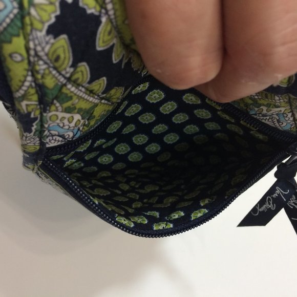 Vera Bradley Cambridge Crossbody - Picture 6 of 12
